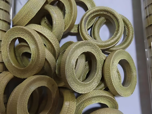 Fabric-Reinforced High Pressure Seals