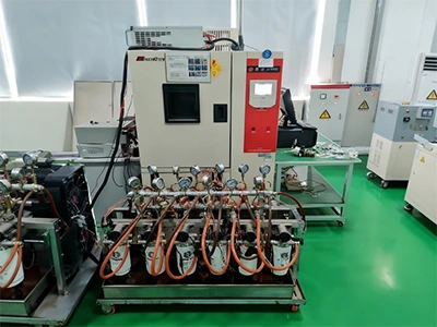 High and Low Temperature Storage Chambers