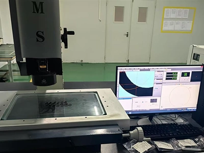 2D Image Measuring Instrument