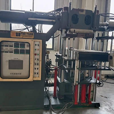 1000cc injection vulcanizer